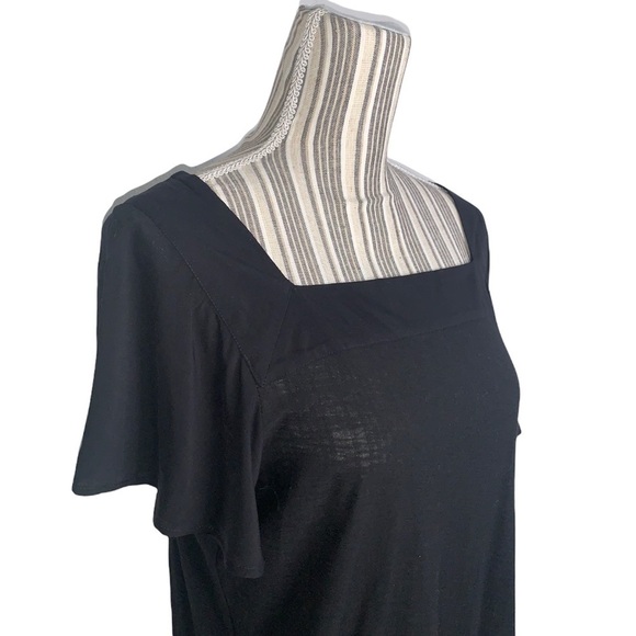 Vince Camuto Layered Look Flutter Sleeve Top - Picture 5 of 9